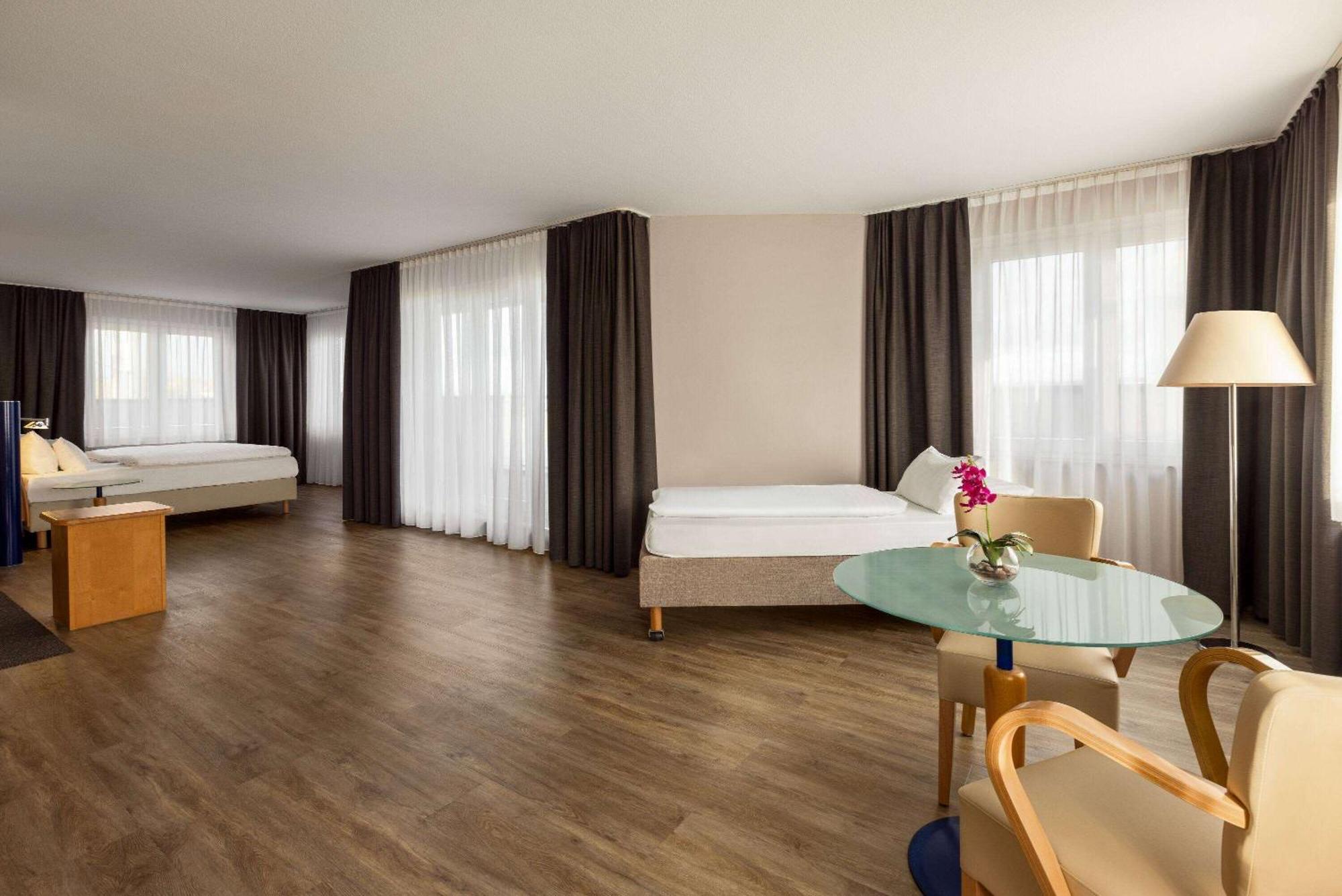 Amedia Dresden Elbpromenade, Trademark Collection By Wyndham Dış mekan fotoğraf